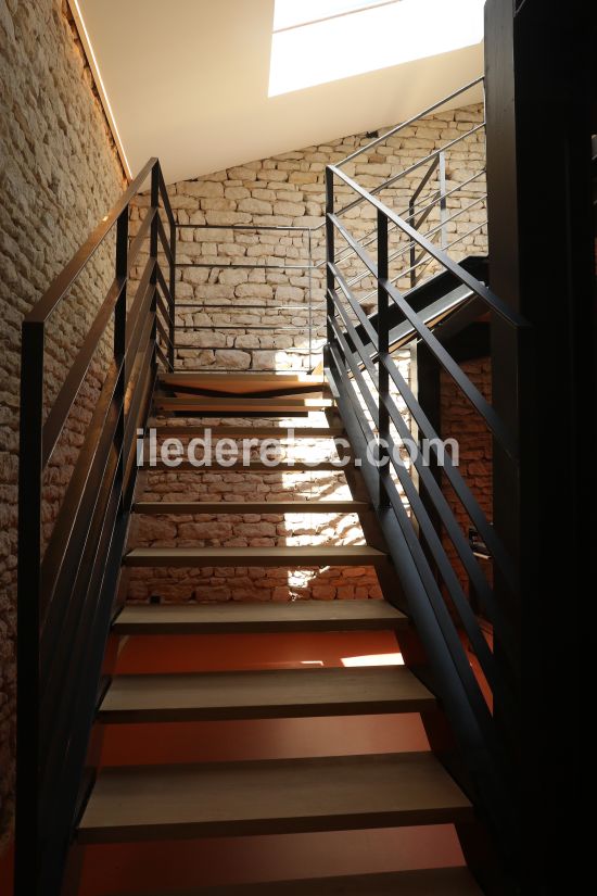 Photo 4 : NC d'une maison situ&eacute;e &agrave; Ars en R&eacute;, &icirc;le de R&eacute;.