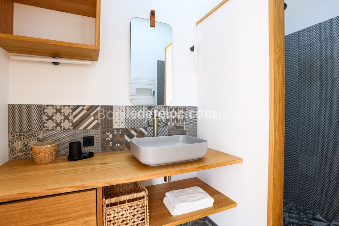 Photo 11 : NC d'une maison situ&eacute;e &agrave; Saint-Cl&eacute;ment-des-Baleines, &icirc;le de R&eacute;.