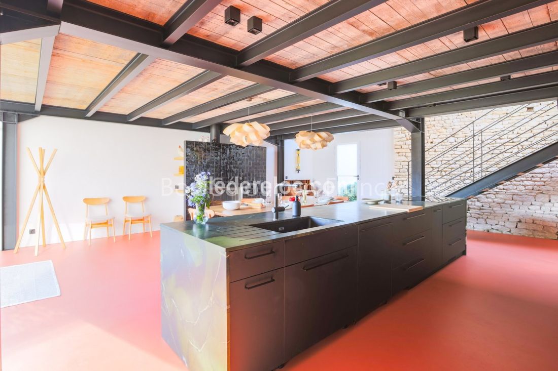 Photo 4 : NC d'une maison situ&eacute;e &agrave; Saint-Cl&eacute;ment-des-Baleines, &icirc;le de R&eacute;.