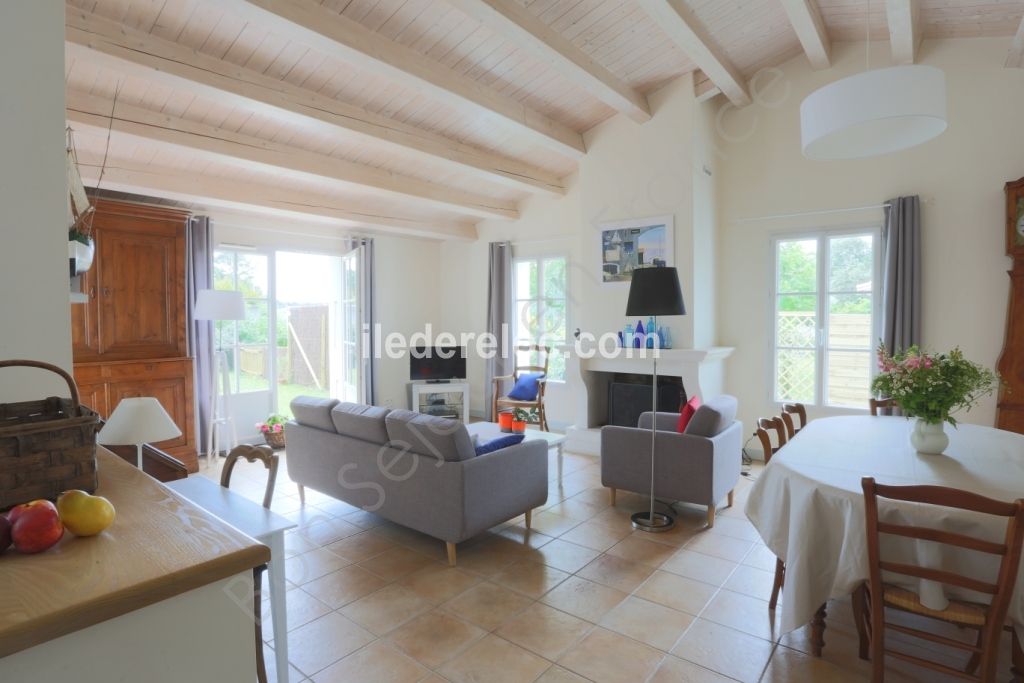 Photo 5 : NC d'une maison situ&eacute;e &agrave; La Flotte-en-R&eacute;, &icirc;le de R&eacute;.