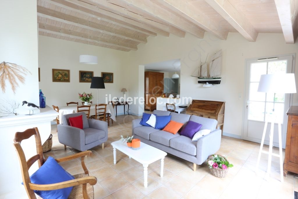 Photo 4 : NC d'une maison situ&eacute;e &agrave; La Flotte-en-R&eacute;, &icirc;le de R&eacute;.