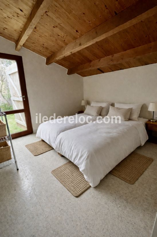 Photo 7 : CHAMBRE d'une maison situ&eacute;e &agrave; Saint-Cl&eacute;ment-des-Baleines, &icirc;le de R&eacute;.