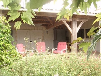 Photo 13 : NC d'une maison situ&eacute;e &agrave; Ars en R&eacute;, &icirc;le de R&eacute;.