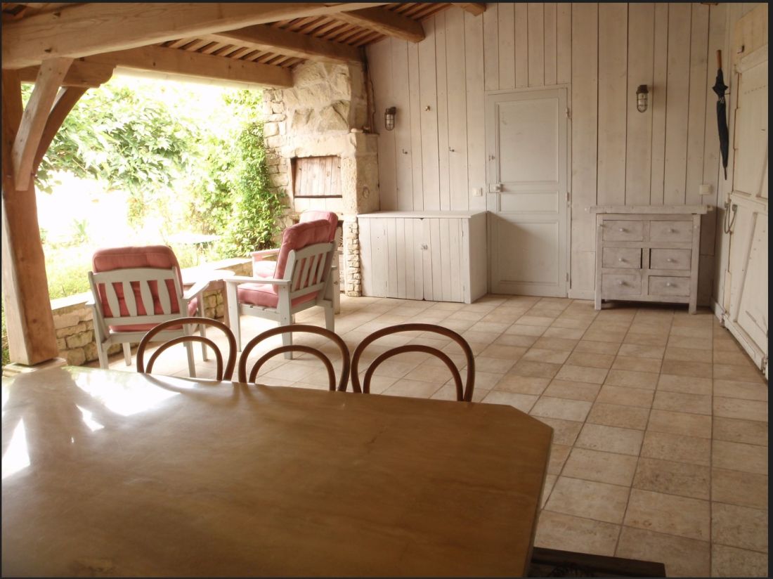 Photo 14 : NC d'une maison situ&eacute;e &agrave; Ars en R&eacute;, &icirc;le de R&eacute;.