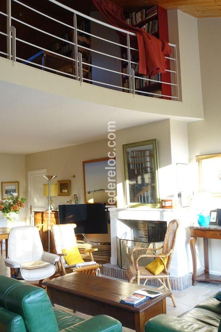 Photo 22 : MEZZANINE d'une maison situ&eacute;e &agrave; Saint-Martin-de-R&eacute;, &icirc;le de R&eacute;.