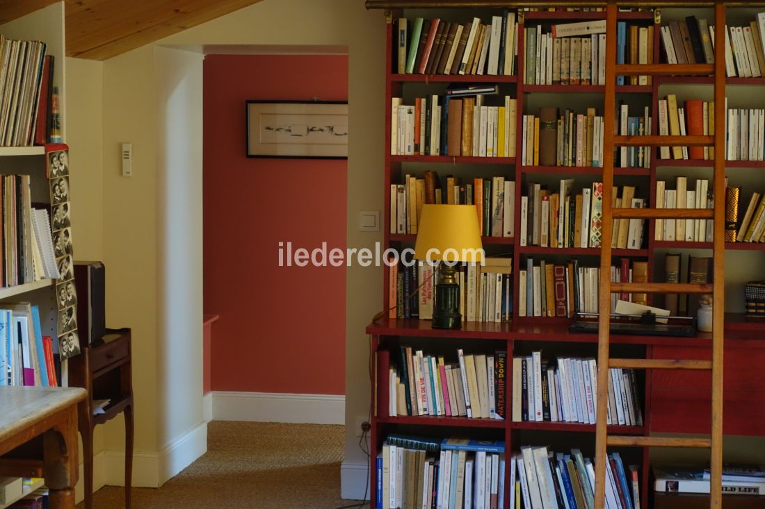 Photo 36 : MEZZANINE d'une maison situ&eacute;e &agrave; Saint-Martin-de-R&eacute;, &icirc;le de R&eacute;.