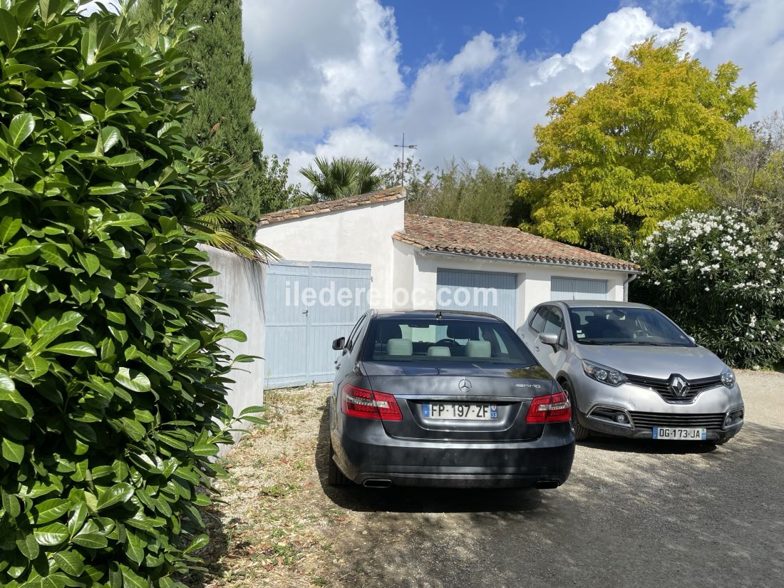 Photo 51 : EXTERIEUR d'une maison situ&eacute;e &agrave; Saint-Martin-de-R&eacute;, &icirc;le de R&eacute;.