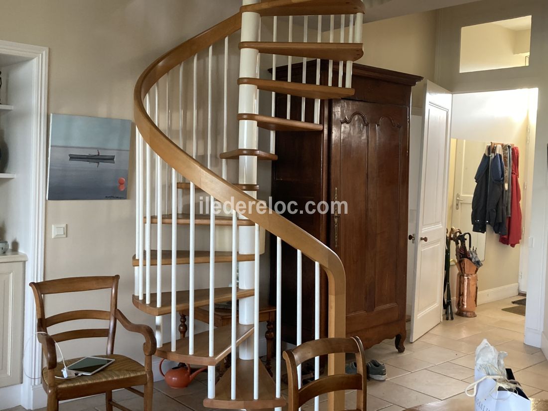 Photo 43 : SEJOUR d'une maison situ&eacute;e &agrave; Saint-Martin-de-R&eacute;, &icirc;le de R&eacute;.