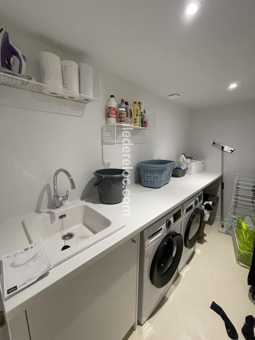 Photo 6 : NC d'une maison situ&eacute;e &agrave; La Couarde-sur-mer, &icirc;le de R&eacute;.