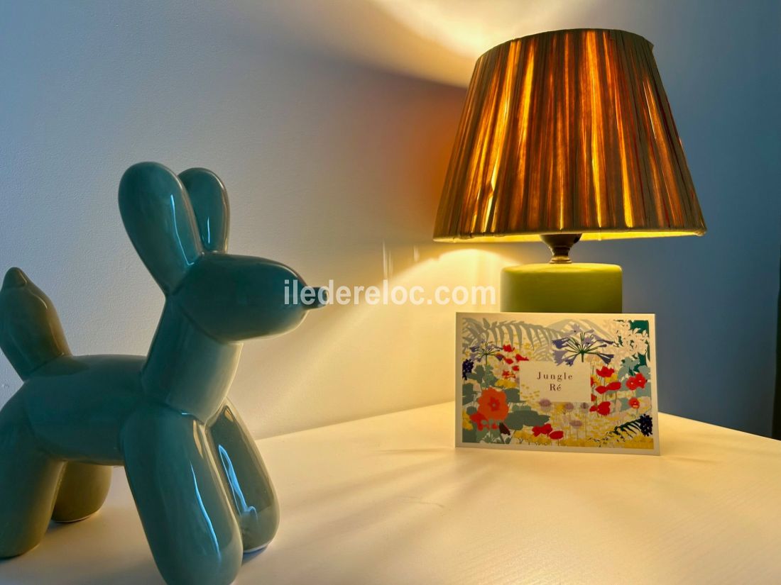 Photo 31 : CHAMBRE d'une maison situ&eacute;e &agrave; La Couarde-sur-mer, &icirc;le de R&eacute;.