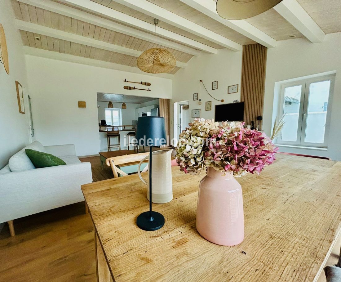 Photo 4 : SEJOUR d'une maison situ&eacute;e &agrave; La Couarde-sur-mer, &icirc;le de R&eacute;.