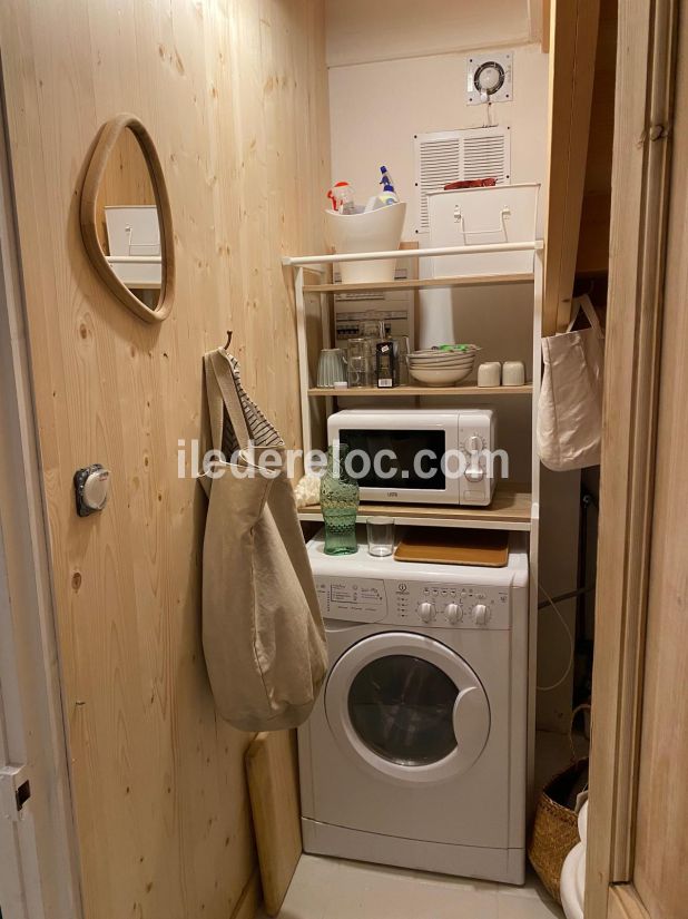 Photo 10 : CELLIER d'une maison situ&eacute;e &agrave; Ars en R&eacute;, &icirc;le de R&eacute;.