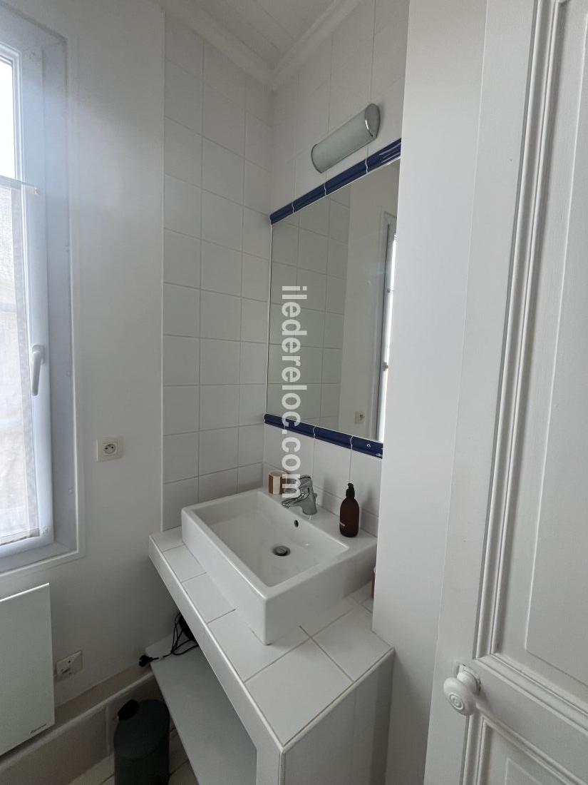 Photo 16 : NC d'une maison situ&eacute;e &agrave; Saint-Cl&eacute;ment-des-Baleines, &icirc;le de R&eacute;.