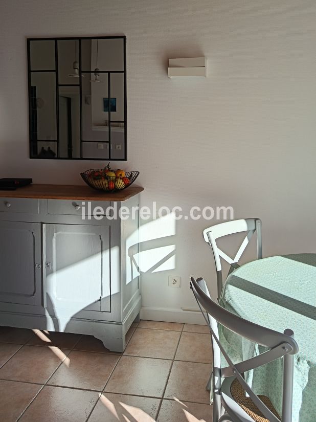 Photo 6 : NC d'une maison situ&eacute;e &agrave; Saint-Martin-de-R&eacute;, &icirc;le de R&eacute;.