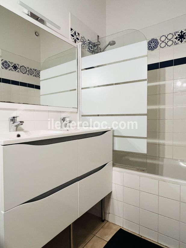 Photo 12 : NC d'une maison situ&eacute;e &agrave; Saint-Martin-de-R&eacute;, &icirc;le de R&eacute;.