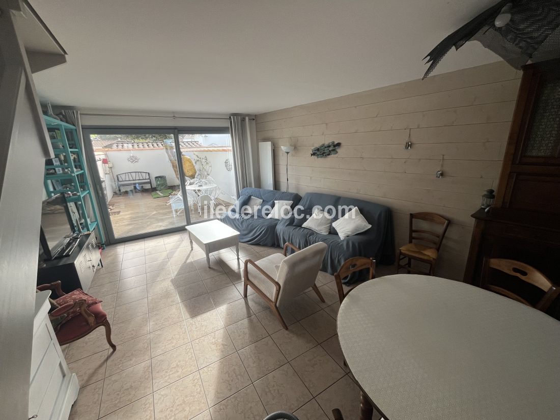 Photo 6 : SEJOUR d'une maison situ&eacute;e &agrave; La Couarde-sur-mer, &icirc;le de R&eacute;.