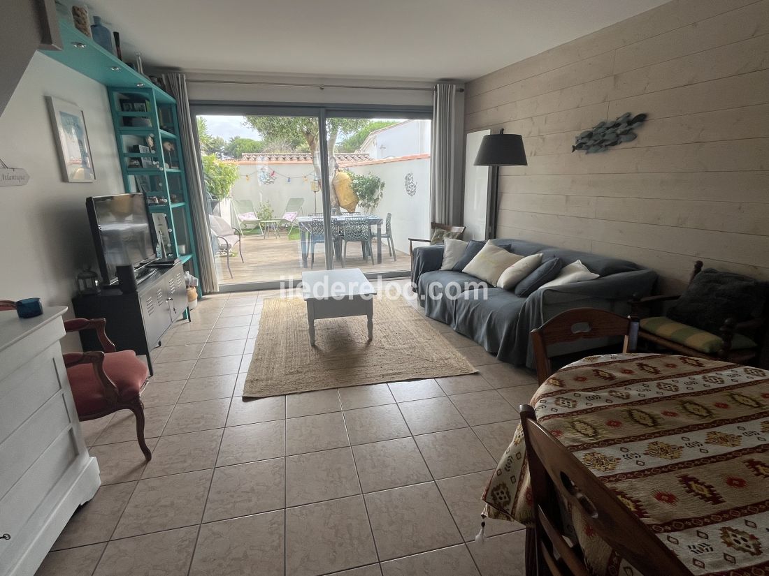 Photo 7 : SEJOUR d'une maison situ&eacute;e &agrave; La Couarde-sur-mer, &icirc;le de R&eacute;.