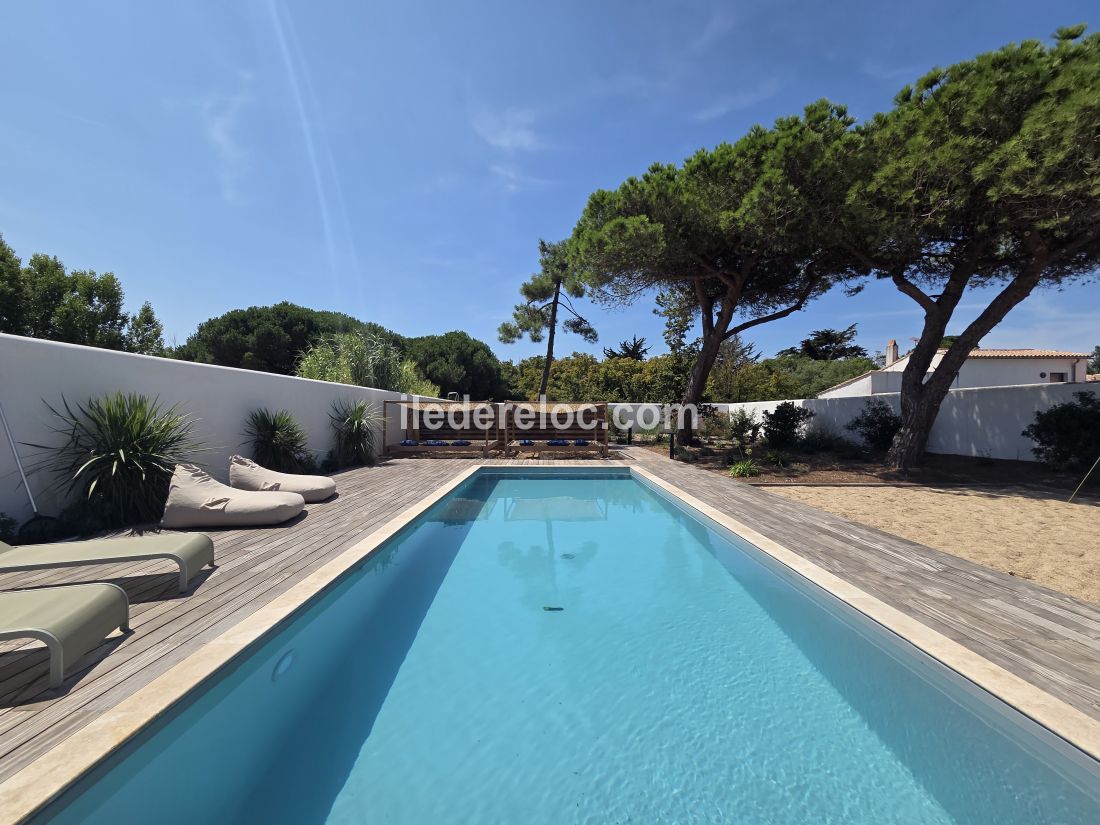 Photo 6 : PISCINE d'une maison situ&eacute;e &agrave; La Couarde-sur-mer, &icirc;le de R&eacute;.