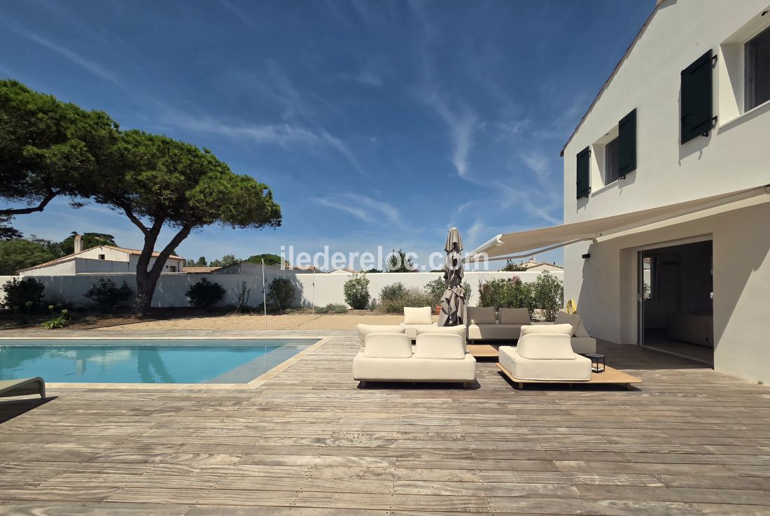 Photo 9 : PISCINE d'une maison situ&eacute;e &agrave; La Couarde-sur-mer, &icirc;le de R&eacute;.