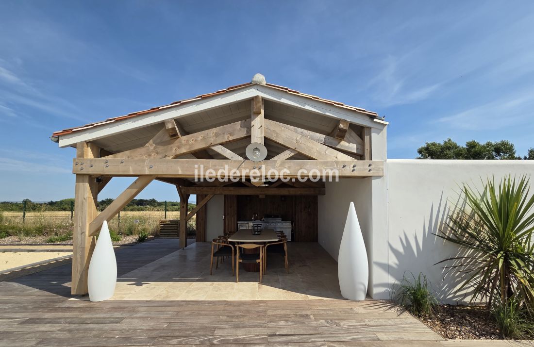 Photo 16 : PATIO d'une maison situ&eacute;e &agrave; La Couarde-sur-mer, &icirc;le de R&eacute;.