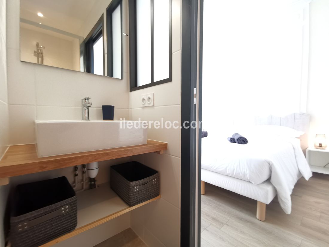 Photo 10 : NC d'une maison situ&eacute;e &agrave; Saint-Martin-de-R&eacute;, &icirc;le de R&eacute;.