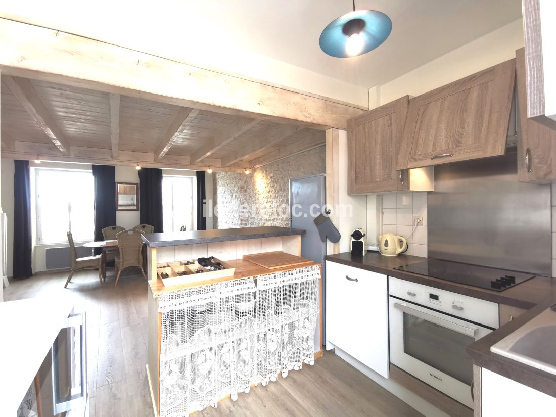 Photo 4 : NC d'une maison situ&eacute;e &agrave; Saint-Martin-de-R&eacute;, &icirc;le de R&eacute;.