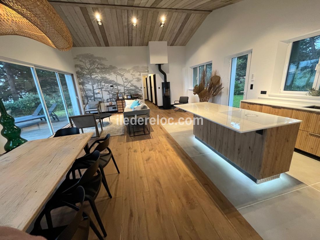 Photo 9 : NC d'une maison situ&eacute;e &agrave; Rivedoux-Plage, &icirc;le de R&eacute;.