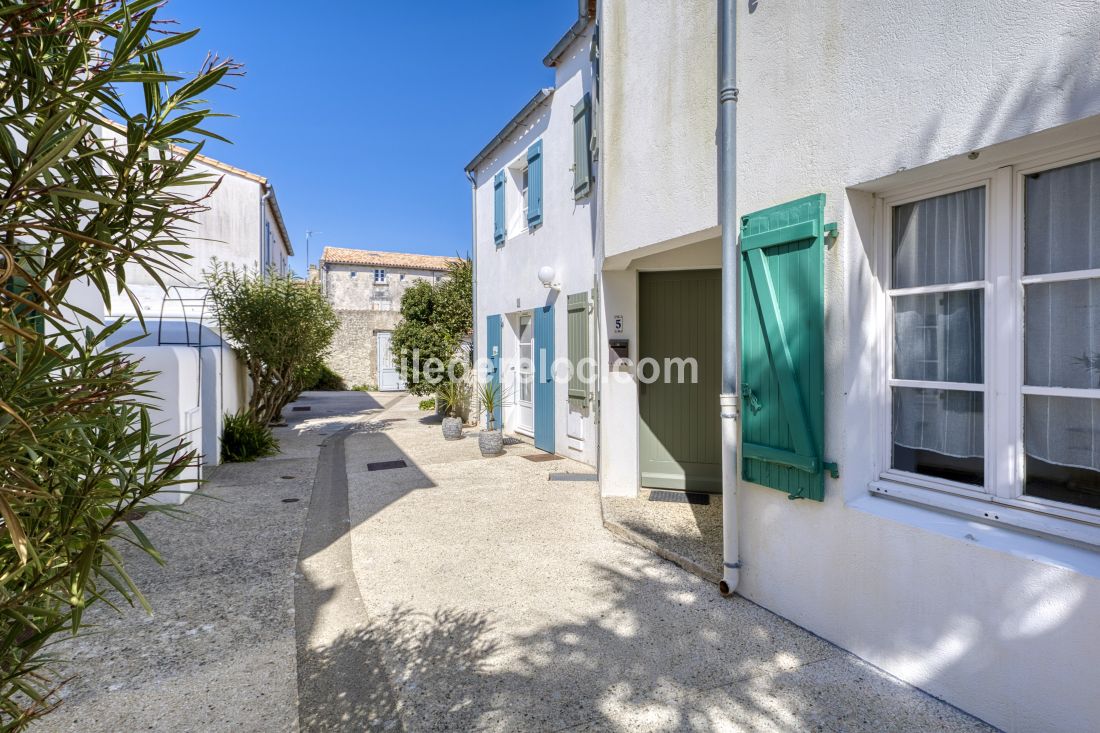 Photo 12 : NC d'une maison situ&eacute;e &agrave; Saint-Martin-de-R&eacute;, &icirc;le de R&eacute;.