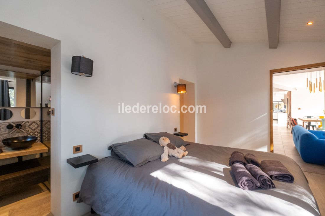 Photo 9 : NC d'une maison situ&eacute;e &agrave; Sainte-Marie-de-R&eacute;, &icirc;le de R&eacute;.