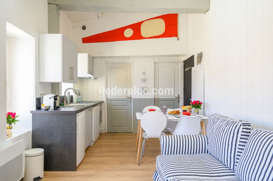 Photo 52 : NC d'une maison situ&eacute;e &agrave; Saint-Martin-de-R&eacute;, &icirc;le de R&eacute;.