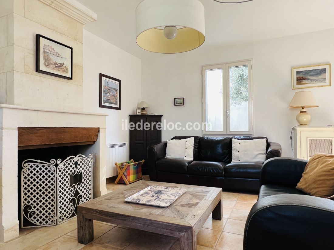 Photo 9 : NC d'une maison situ&eacute;e &agrave; Saint-Martin-de-R&eacute;, &icirc;le de R&eacute;.