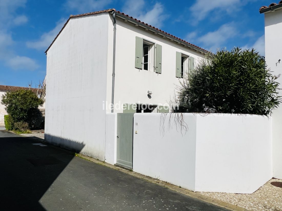 Photo 13 : NC d'une maison situ&eacute;e &agrave; Saint-Martin-de-R&eacute;, &icirc;le de R&eacute;.