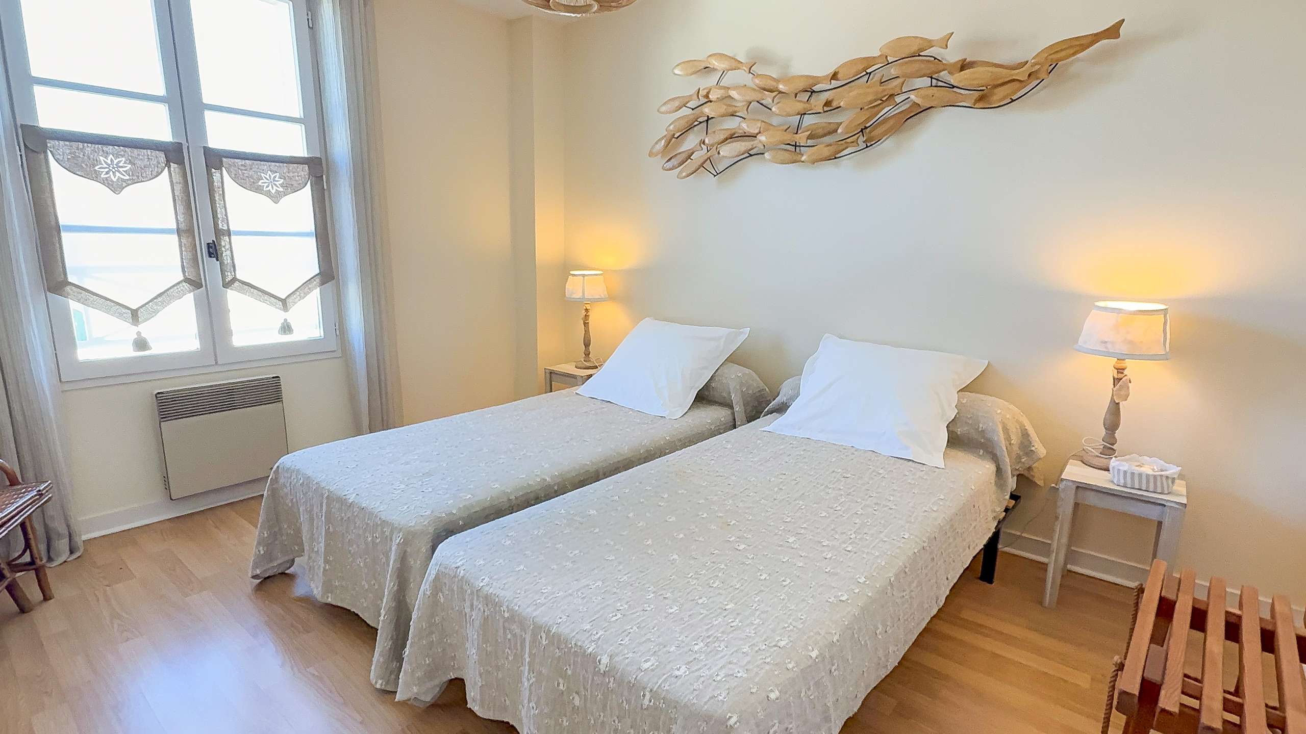 Photo 9 :  d'une maison situ&eacute;e &agrave; Le Bois-Plage-en-R&eacute;, &icirc;le de R&eacute;.