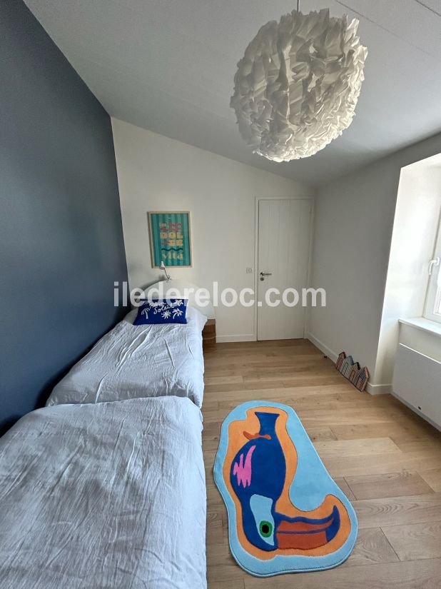 Photo 11 : CHAMBRE d'une maison situ&eacute;e &agrave; Le Bois-Plage-en-R&eacute;, &icirc;le de R&eacute;.