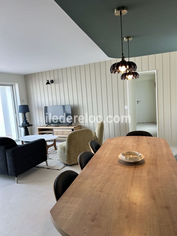 Photo 6 : SEJOUR d'une maison situ&eacute;e &agrave; Le Bois-Plage-en-R&eacute;, &icirc;le de R&eacute;.