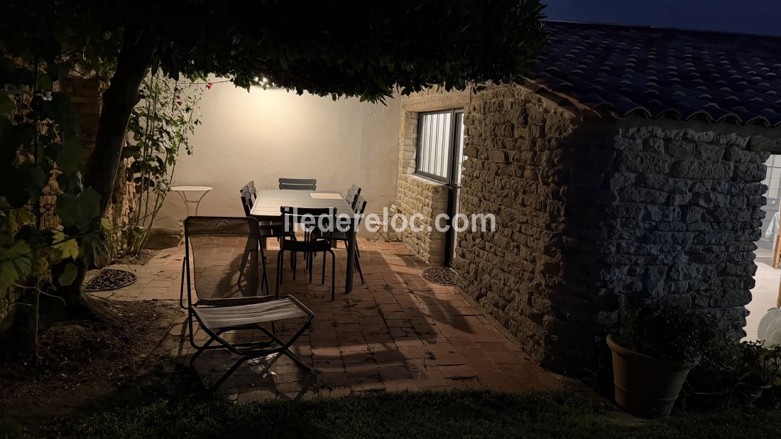 Photo 11 : NC d'une maison situ&eacute;e &agrave; Saint-Cl&eacute;ment-des-Baleines, &icirc;le de R&eacute;.