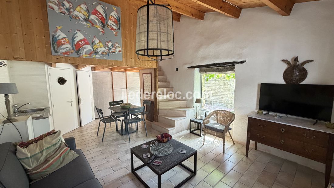 Photo 5 : NC d'une maison situ&eacute;e &agrave; Saint-Cl&eacute;ment-des-Baleines, &icirc;le de R&eacute;.