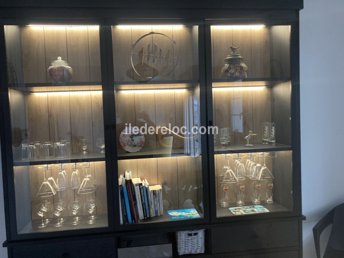 Photo 14 : SEJOUR d'une maison situ&eacute;e &agrave; La Flotte-en-R&eacute;, &icirc;le de R&eacute;.