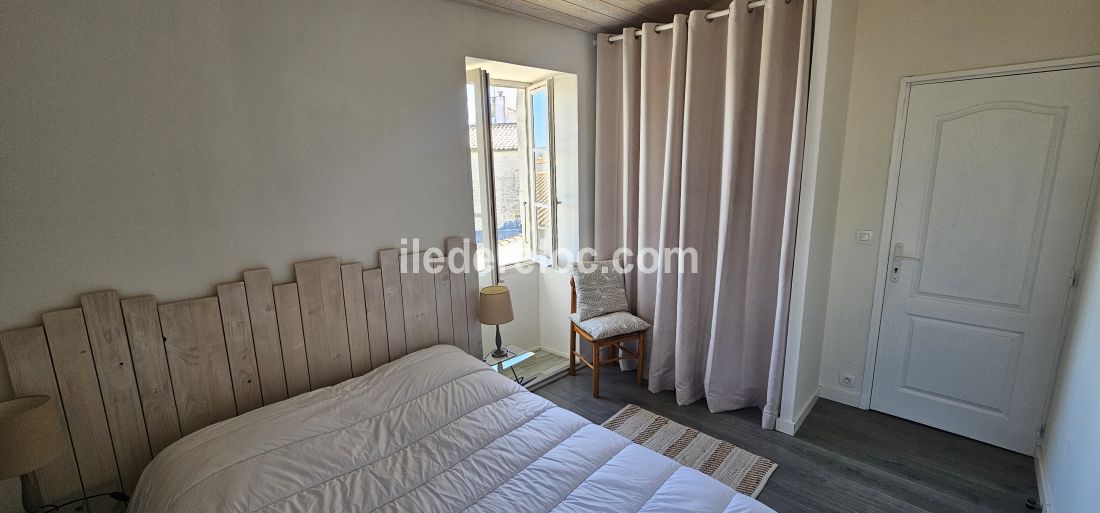 Photo 4 : NC d'une maison situ&eacute;e &agrave; La Flotte-en-R&eacute;, &icirc;le de R&eacute;.