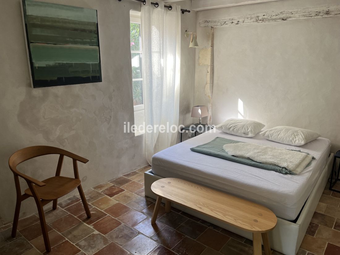 Photo 8 : NC d'une maison situ&eacute;e &agrave; Ars en R&eacute;, &icirc;le de R&eacute;.