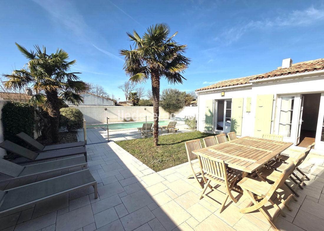 Photo 44 : EXTERIEUR d'une maison situ&eacute;e &agrave; Le Bois-Plage-en-R&eacute;, &icirc;le de R&eacute;.