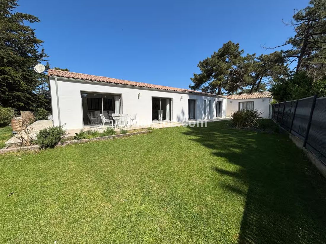 Photo 38 : NC d'une maison situ&eacute;e &agrave; Rivedoux-Plage, &icirc;le de R&eacute;.