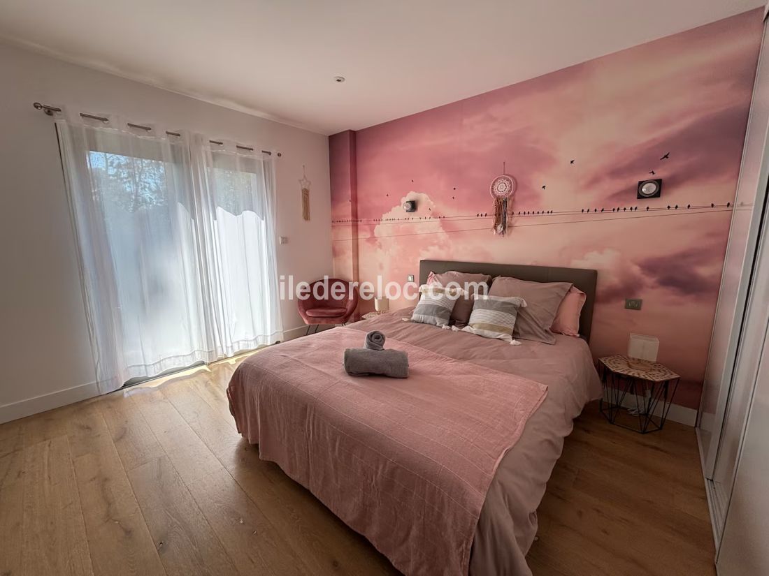 Photo 25 : CHAMBRE d'une maison situ&eacute;e &agrave; Rivedoux-Plage, &icirc;le de R&eacute;.