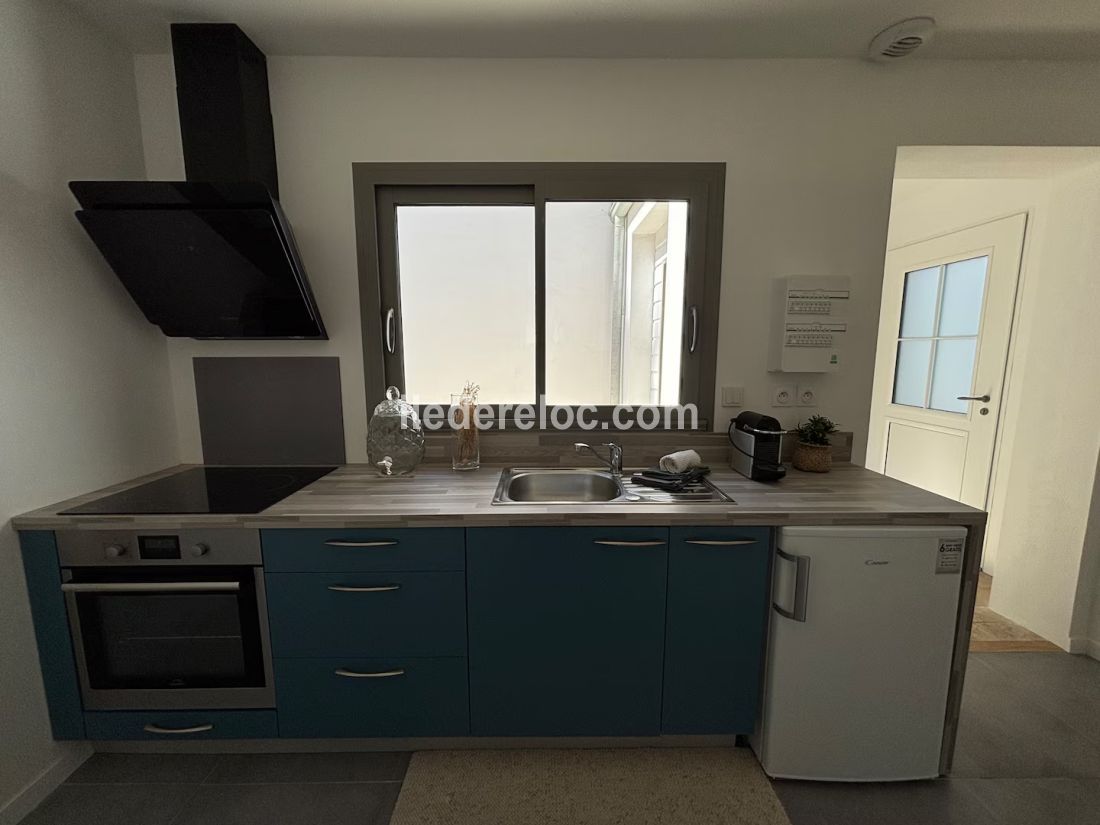 Photo 31 : CUISINE d'une maison situ&eacute;e &agrave; Rivedoux-Plage, &icirc;le de R&eacute;.