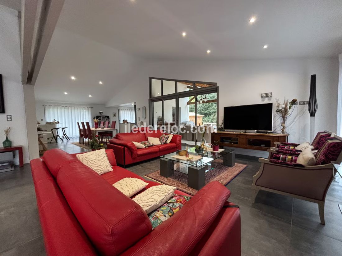 Photo 18 : SEJOUR d'une maison situ&eacute;e &agrave; Rivedoux-Plage, &icirc;le de R&eacute;.