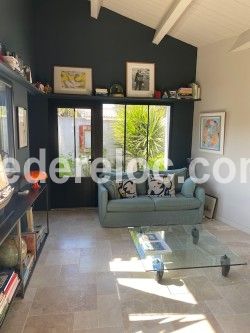 Photo 13 : SEJOUR d'une maison situ&eacute;e &agrave; Saint-Martin-de-R&eacute;, &icirc;le de R&eacute;.