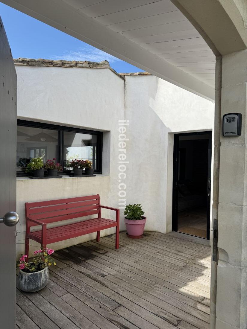 Photo 7 : NC d'une maison situ&eacute;e &agrave; Sainte-Marie-de-R&eacute;, &icirc;le de R&eacute;.