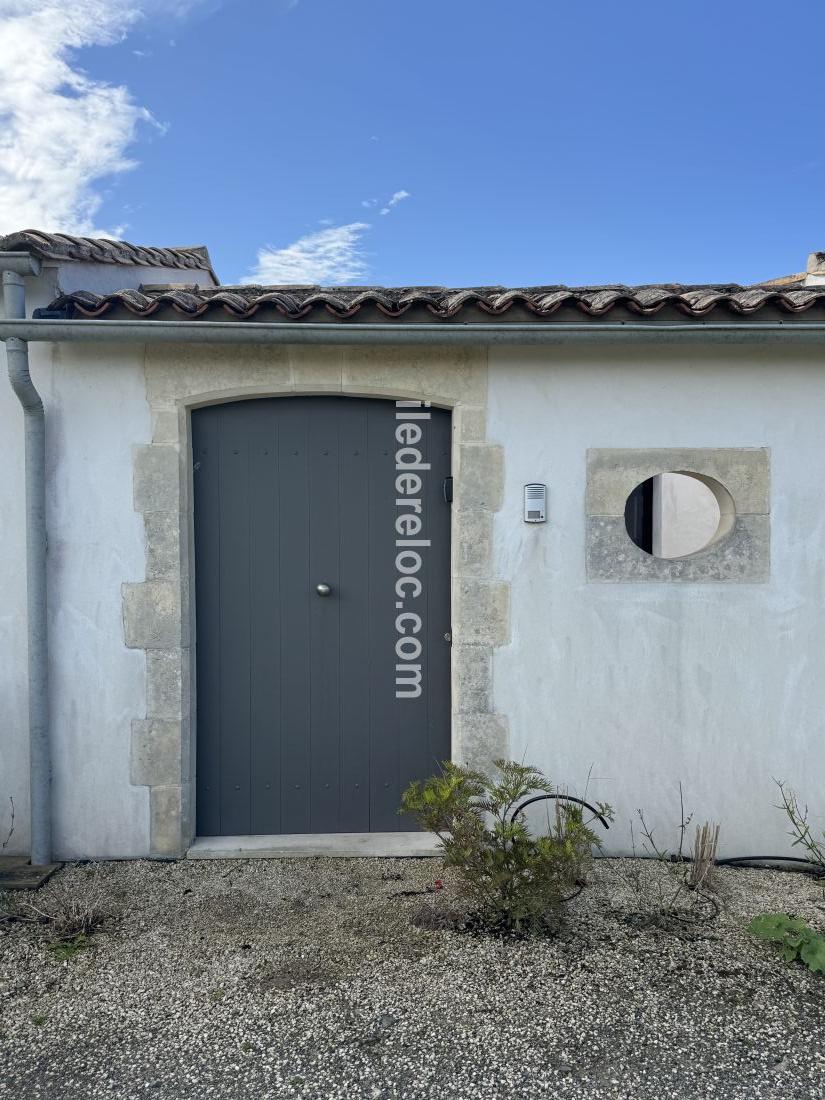 Photo 9 : NC d'une maison situ&eacute;e &agrave; Sainte-Marie-de-R&eacute;, &icirc;le de R&eacute;.