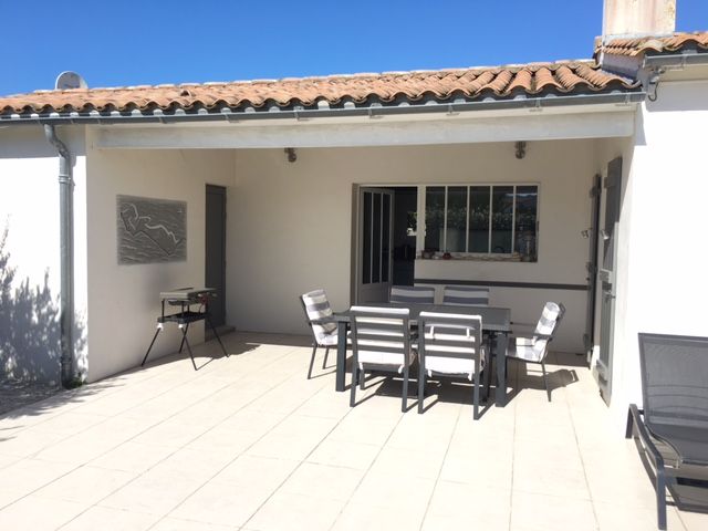 Photo 4 : NC d'une maison située à Le Bois-Plage, île de Ré.