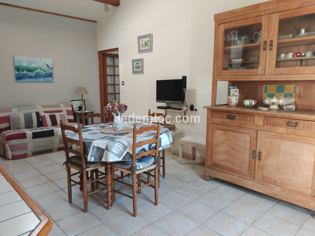 Photo 7 : NC d'une maison situ&eacute;e &agrave; Saint-Martin-de-R&eacute;, &icirc;le de R&eacute;.